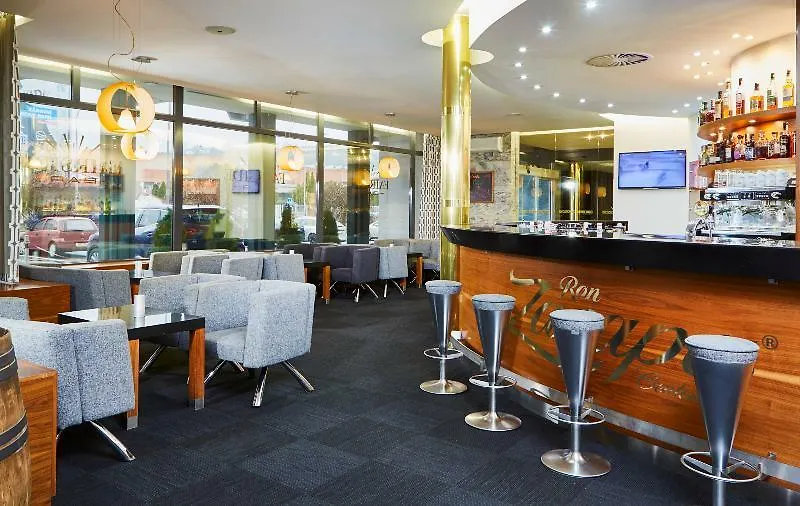 Orea Congress Hotel برنو 4*,