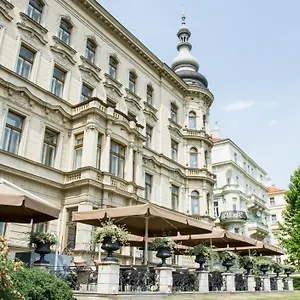 ***** Hotel Le Palais Art Tjekkiet